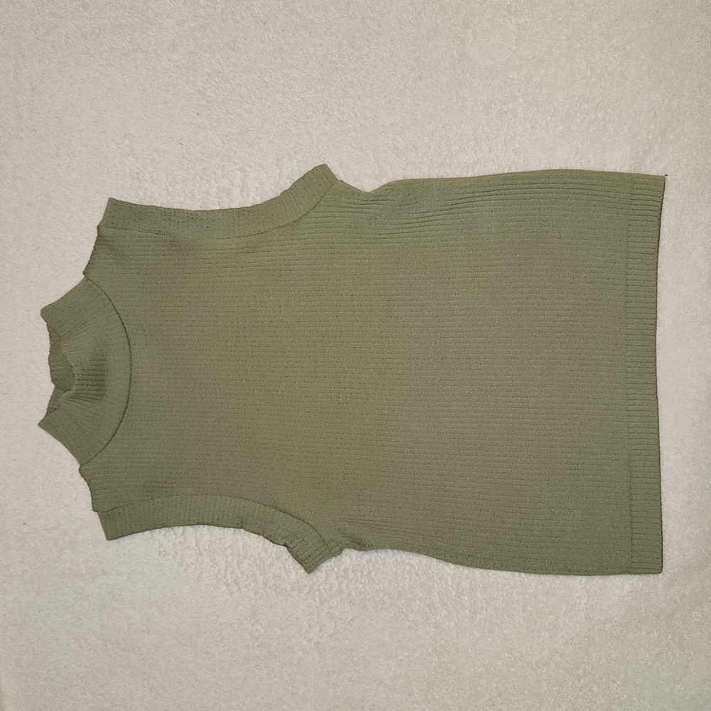 Green mock neck top